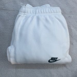 white nike sweatpants